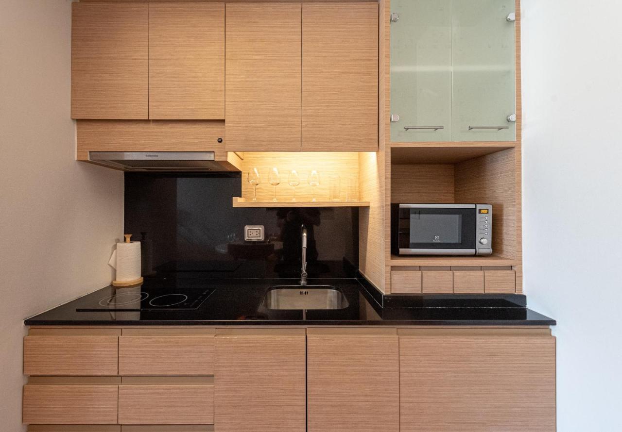 Summit Windmill Golf Suite Hotel At Suvarnabhumi Bangkok Dış mekan fotoğraf A modern kitchen