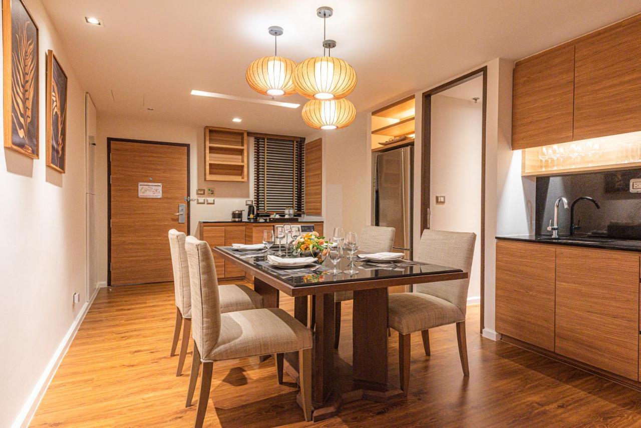 Summit Windmill Golf Suite Hotel At Suvarnabhumi Bangkok Dış mekan fotoğraf A modern dining room in a condominium